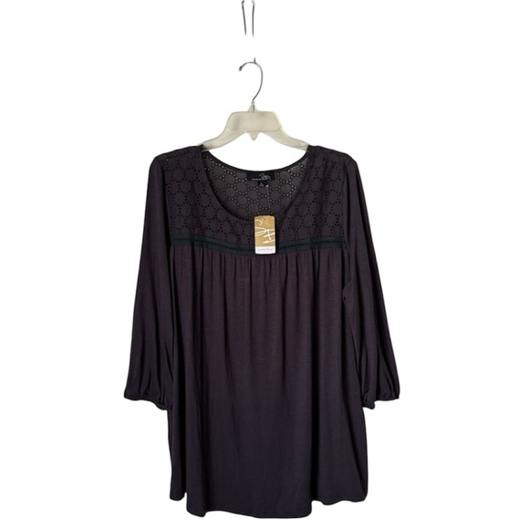 Suzane Betro XL Gray 3/4 Sleeve Embroidered Accent Round Neck Boho Top N… - Picture 1 of 5